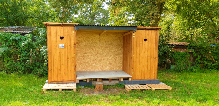 Dvůr pod Lipami: 1. Nabídka zázemí pro letní tábory