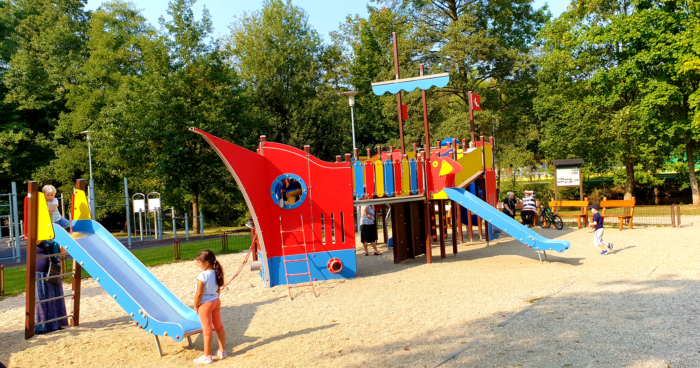 Dvůr pod Lipami: 1. Nabídka zázemí pro letní tábory