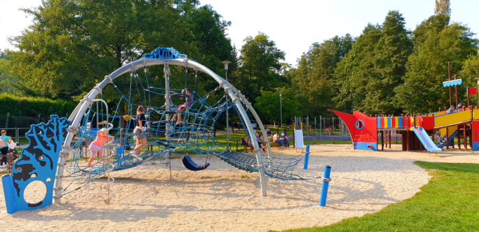 Dvůr pod Lipami: 1. Nabídka zázemí pro letní tábory