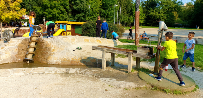 Dvůr pod Lipami: 1. Nabídka zázemí pro letní tábory